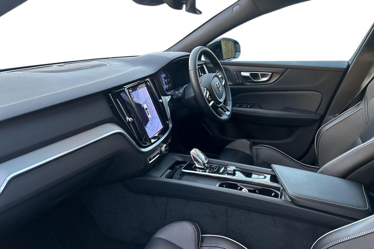 Used Volvo V60 2022 for sale - 78011616: Photo 7