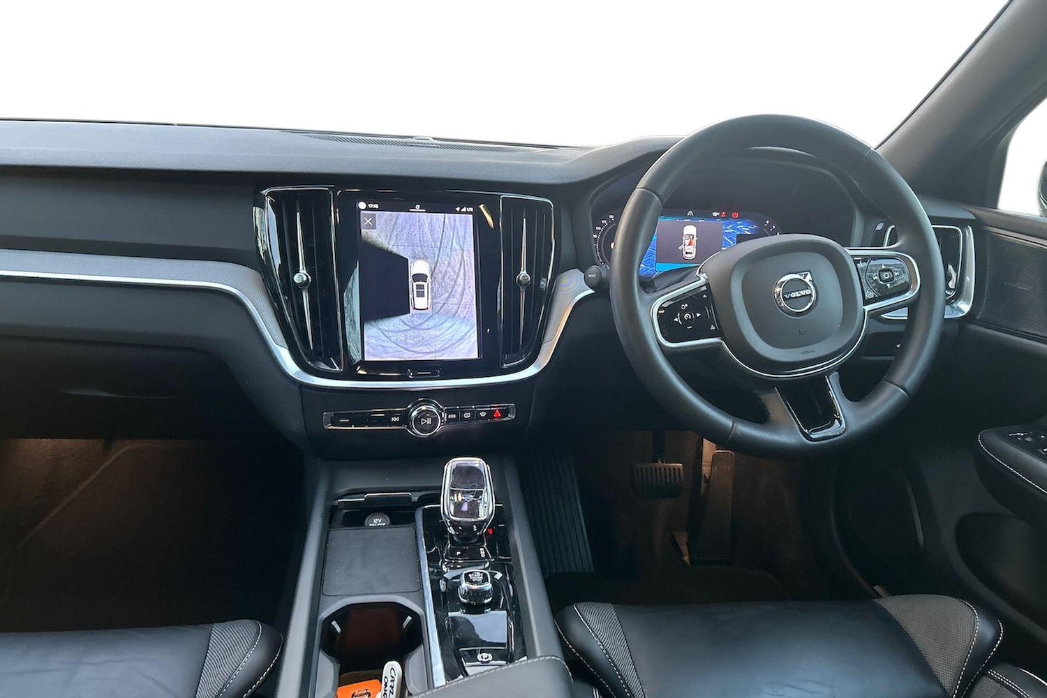 Used Volvo V60 2022 for sale - 78011616: Photo 8