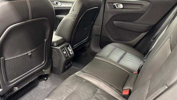Used Volvo XC40 2021 for sale - 76287292: Photo 17