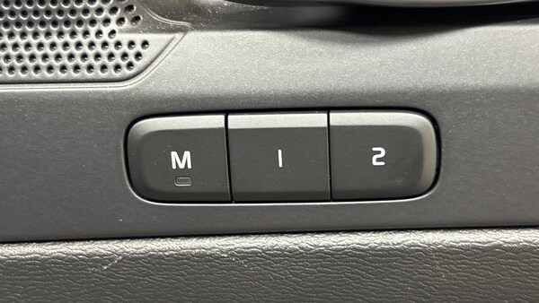 Used Volvo XC40 2021 for sale - 76287292: Photo 26