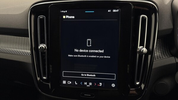 Used Volvo XC40 2021 for sale - 76287292: Photo 37