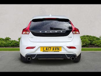 Used Volvo V40 2017 for sale - 79859159: Photo