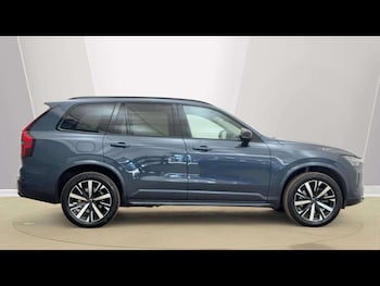 Used Volvo XC90 2025 for sale - 78762700: Photo