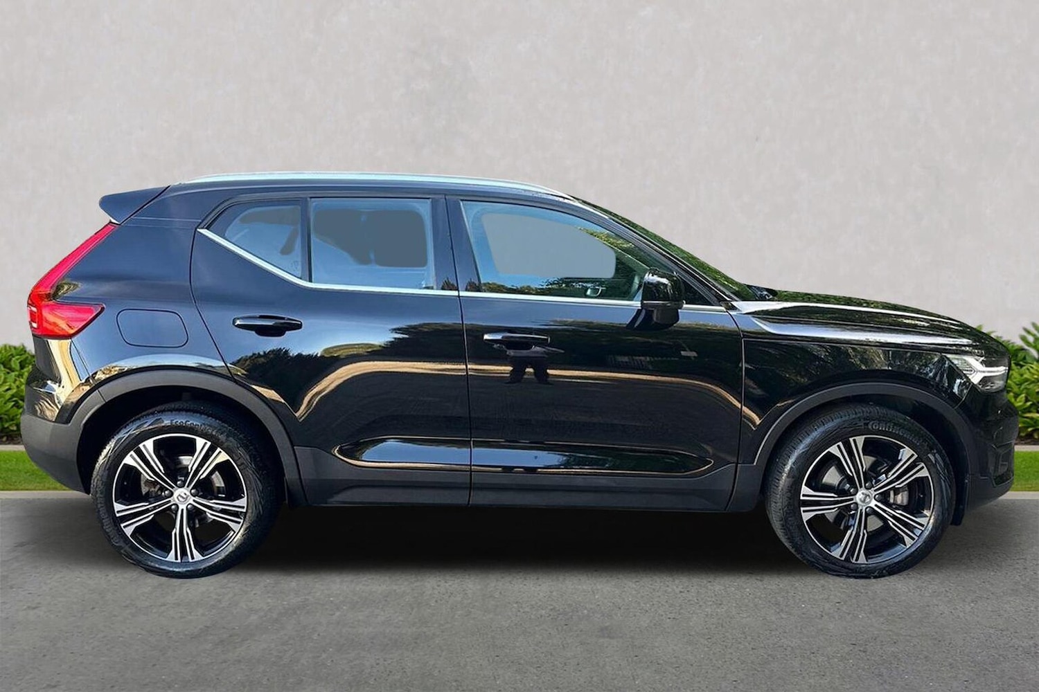 Used Volvo XC40 2020 for sale - 76127251: Photo 3