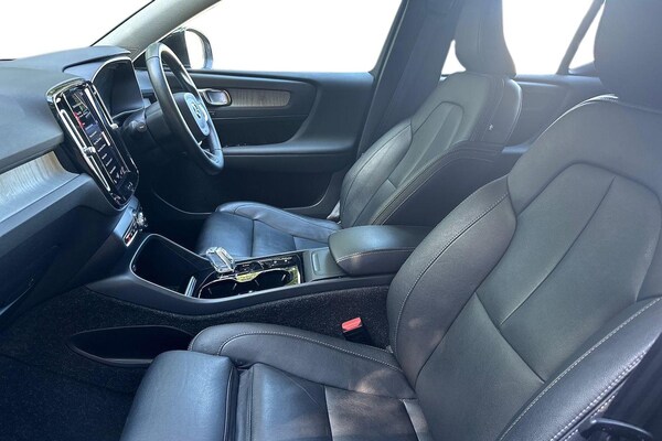 Used Volvo XC40 2020 for sale - 76253729: Photo 7