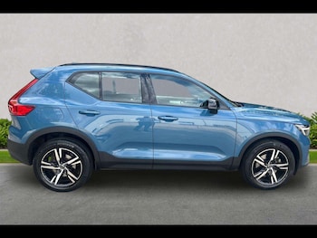 Used Volvo XC40 2022 for sale - 79380349: Photo