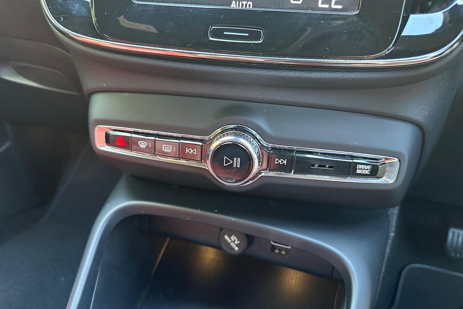 Used Volvo XC40 2018 for sale - 78192814: Photo 14