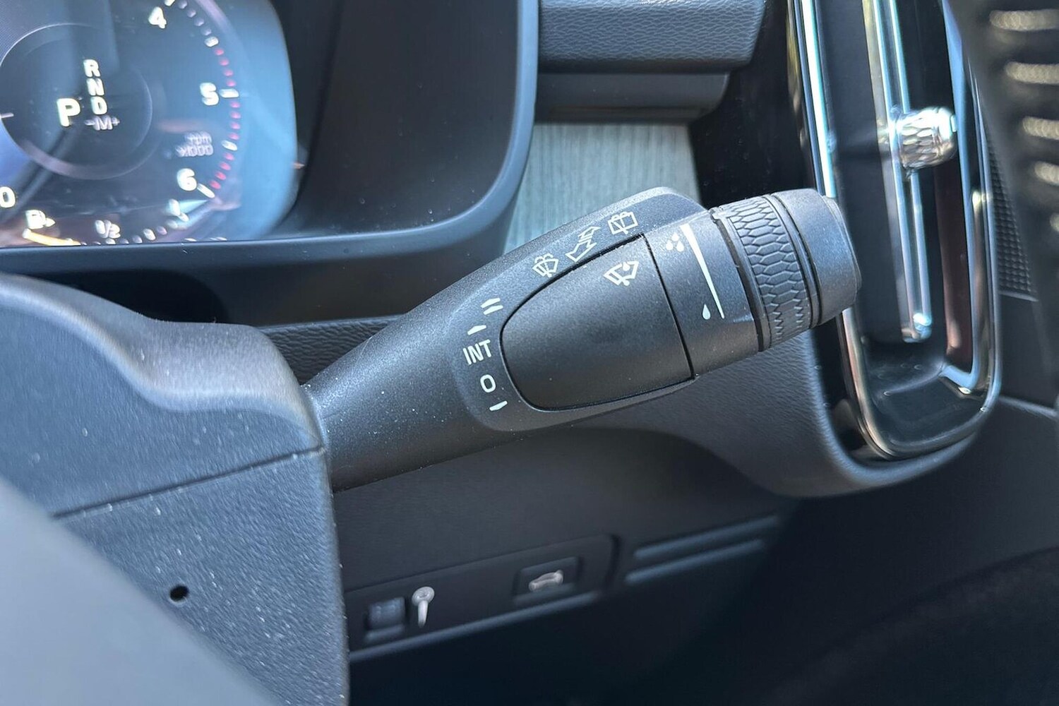 Used Volvo XC40 2018 for sale - 78192814: Photo 30