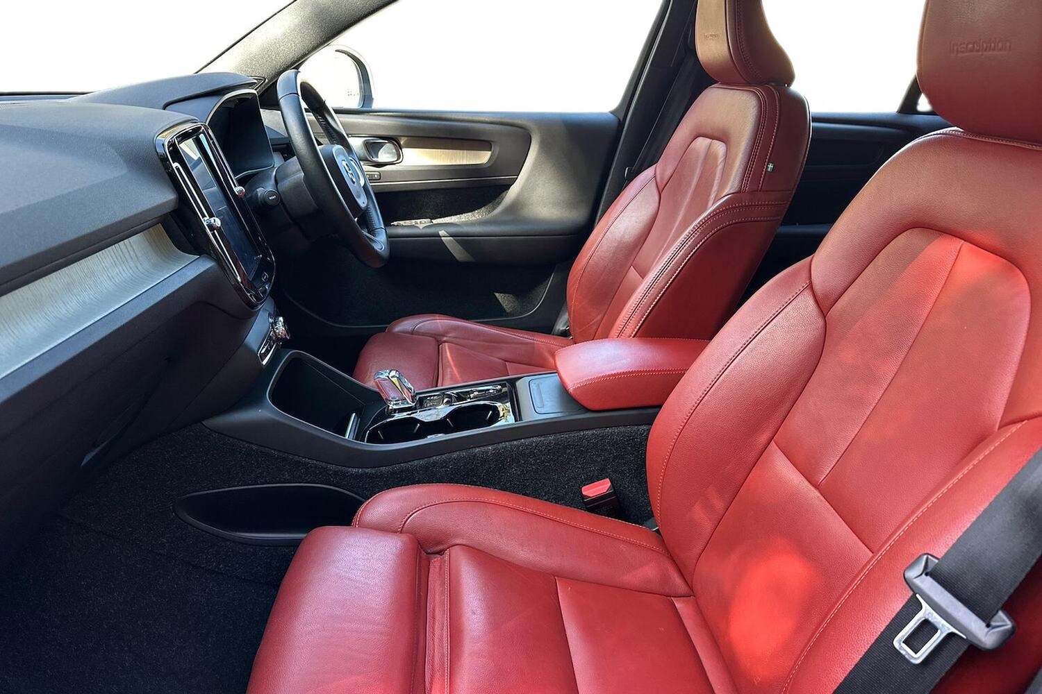 Used Volvo XC40 2018 for sale - 78192814: Photo 9