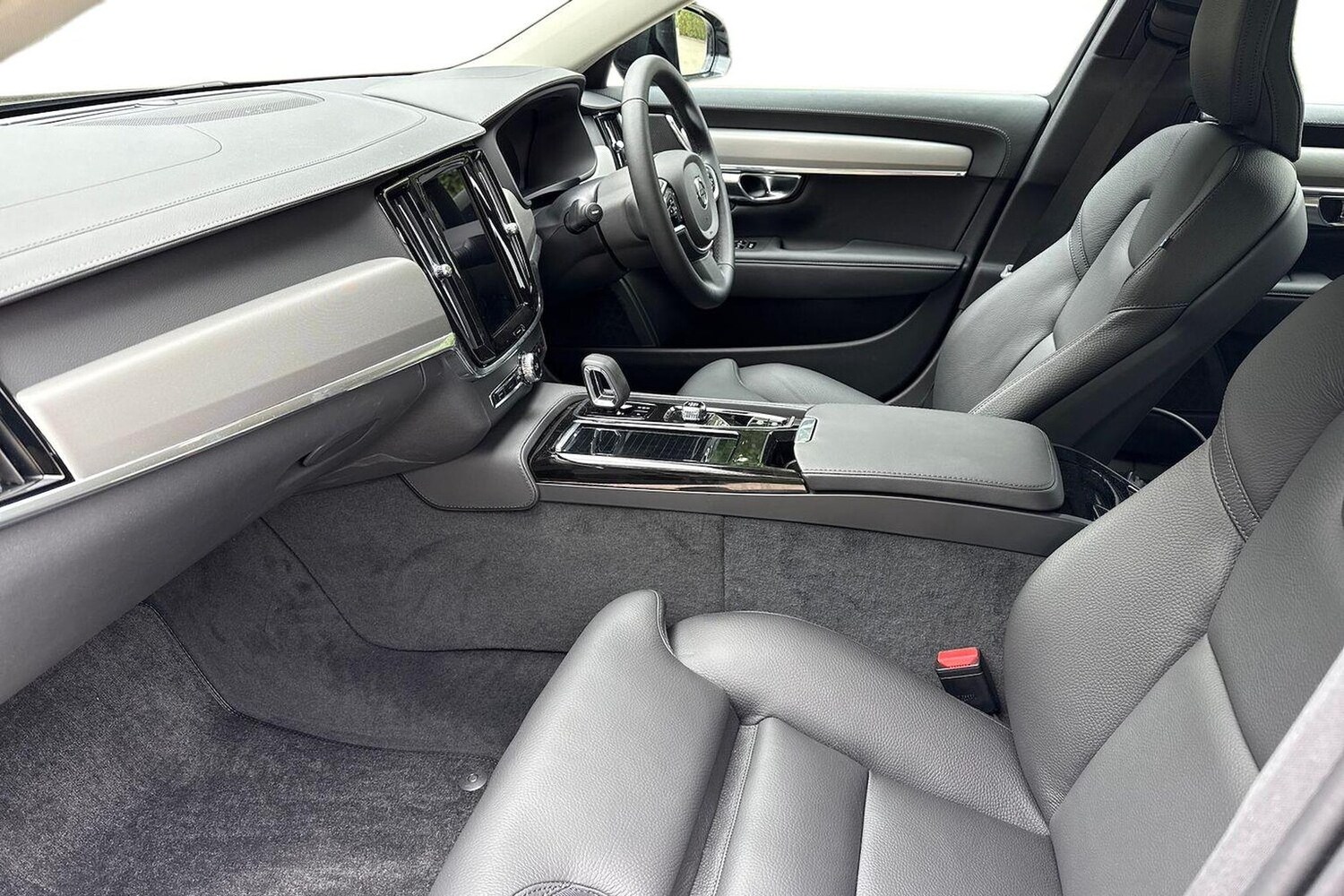 Used Volvo V90 2025 for sale - 77487358: Photo 7