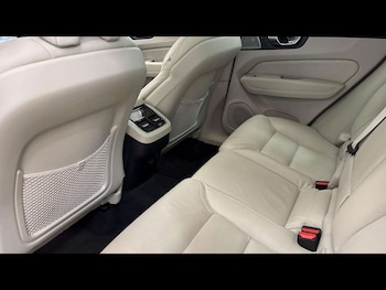 Used Volvo XC60 2025 for sale - 78611491: Photo