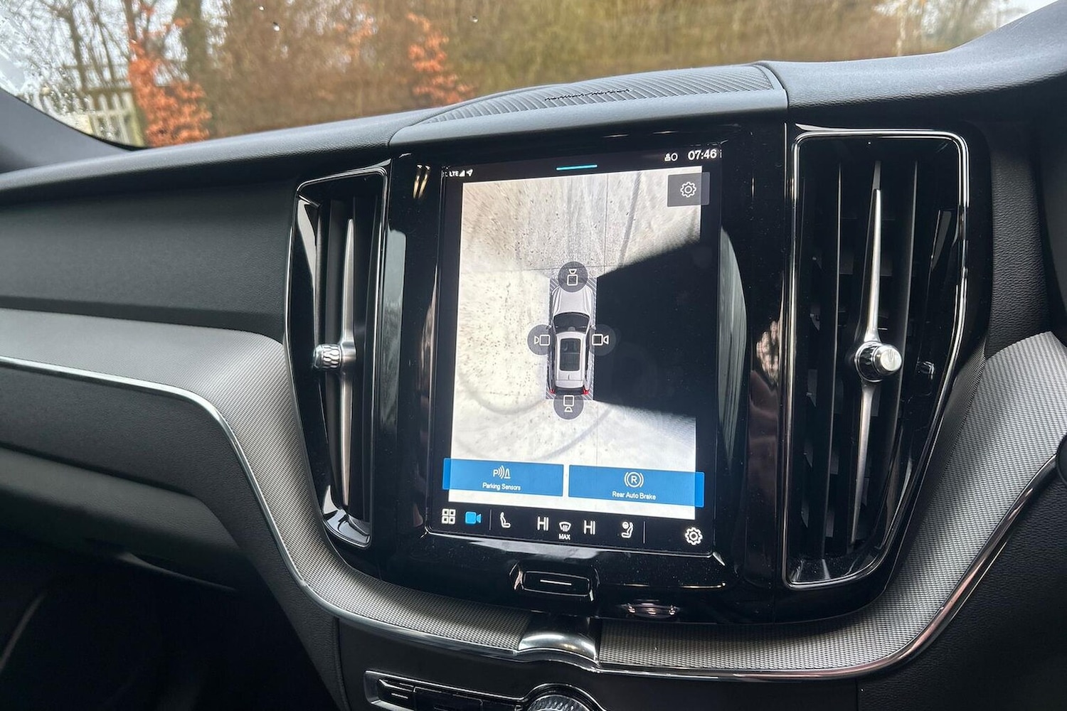 Used Volvo XC60 2024 for sale - 78131796: Photo 25