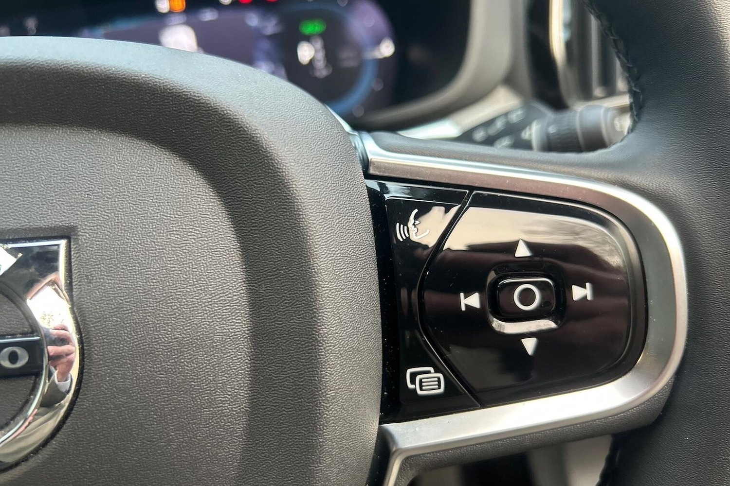 Used Volvo XC60 2024 for sale - 78131796: Photo 29