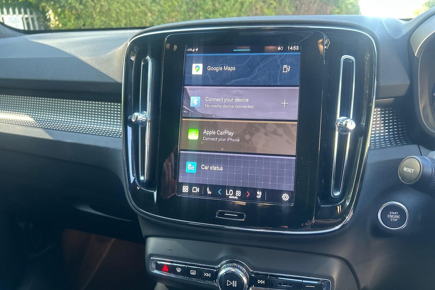 Used Volvo XC40 2025 for sale - 76770077: Photo 11