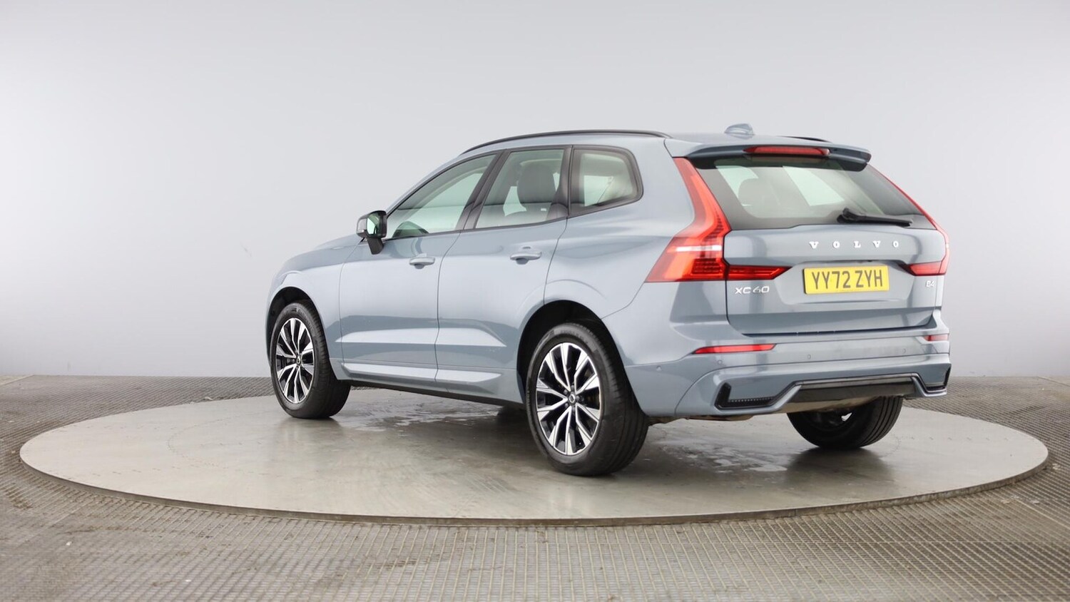 Used Volvo XC60 2023 for sale - 78192865: Photo 13