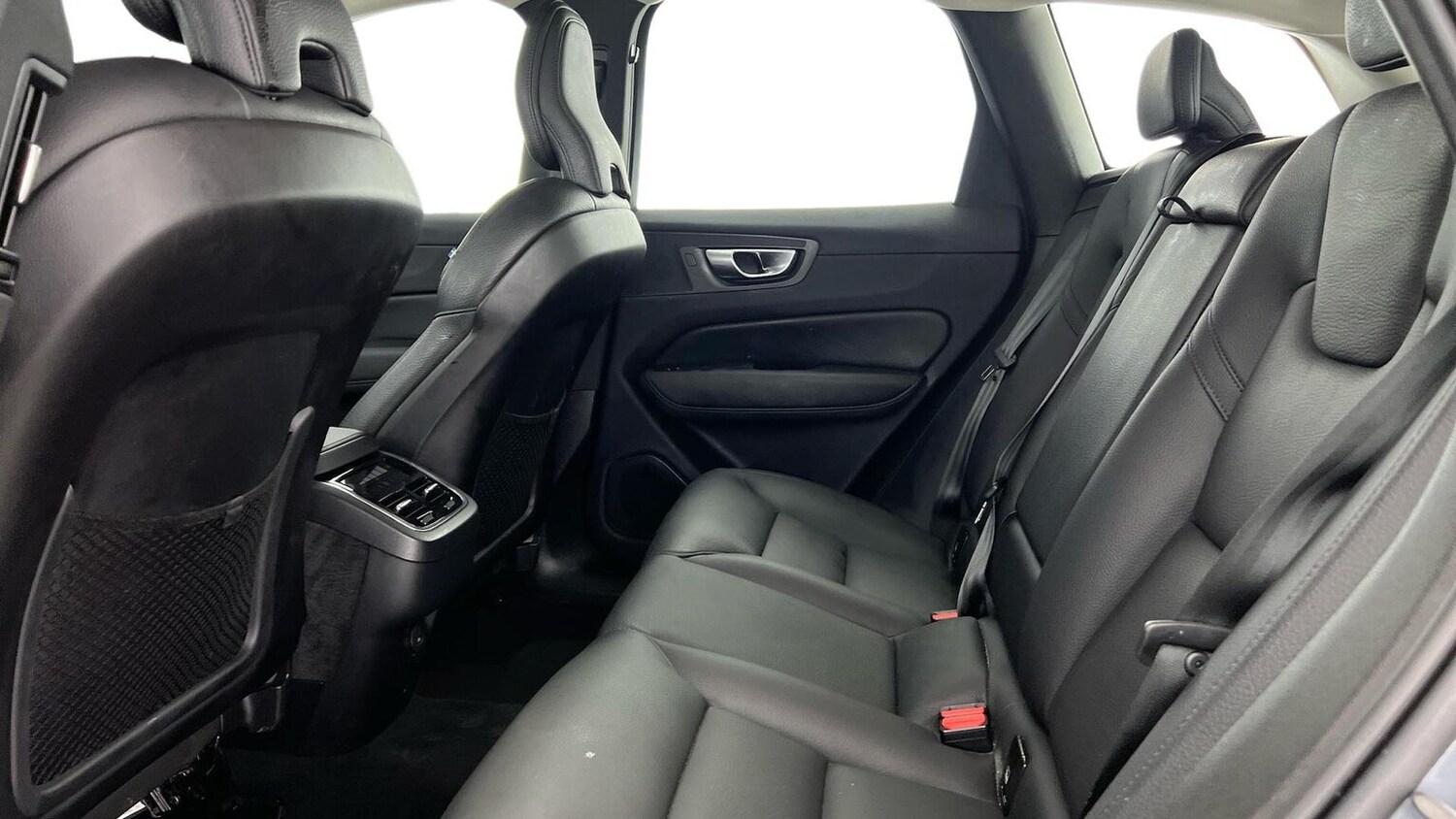 Used Volvo XC60 2023 for sale - 78192865: Photo 20