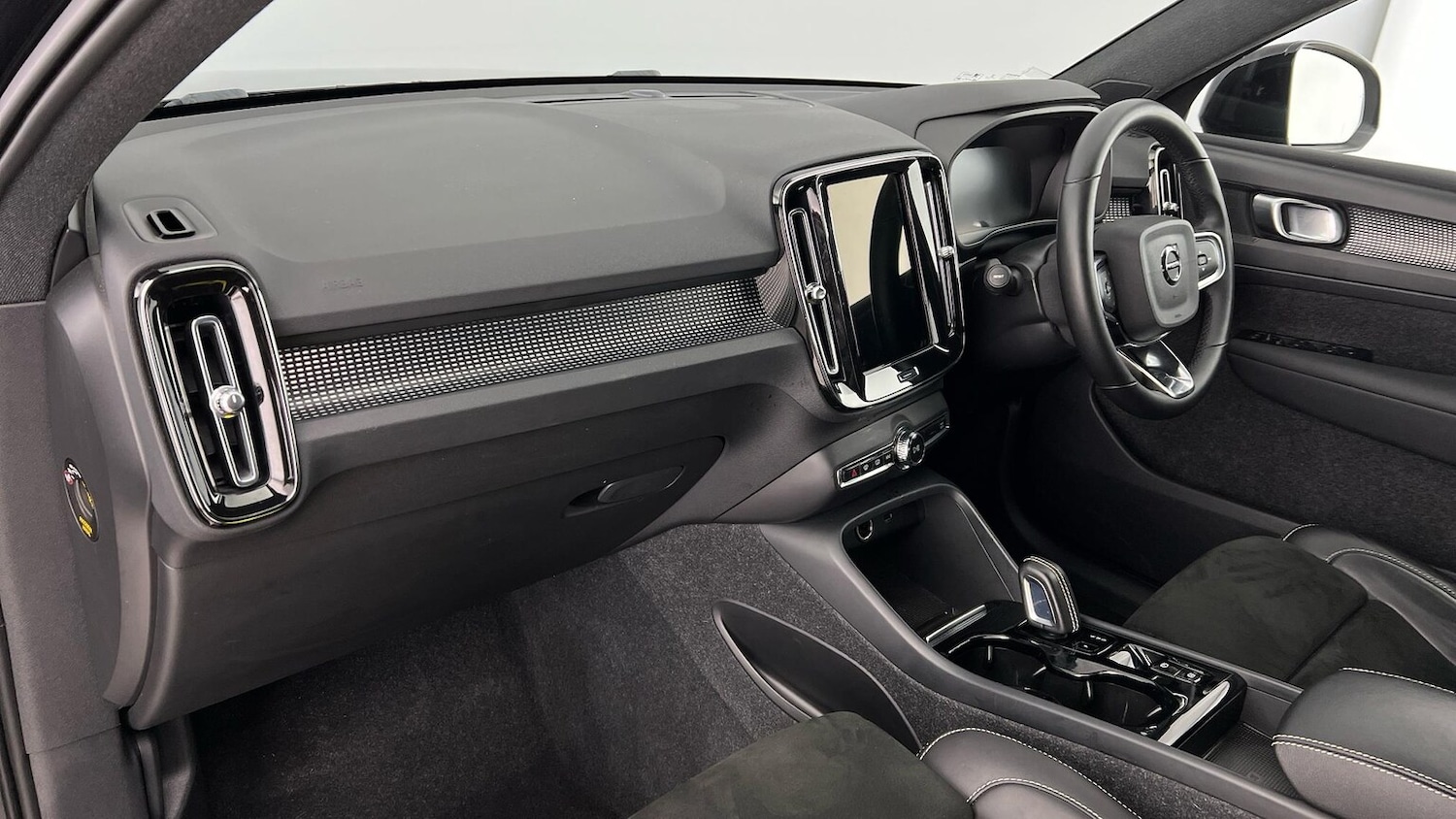 Used Volvo XC40 2022 for sale - 78192886: Photo 12