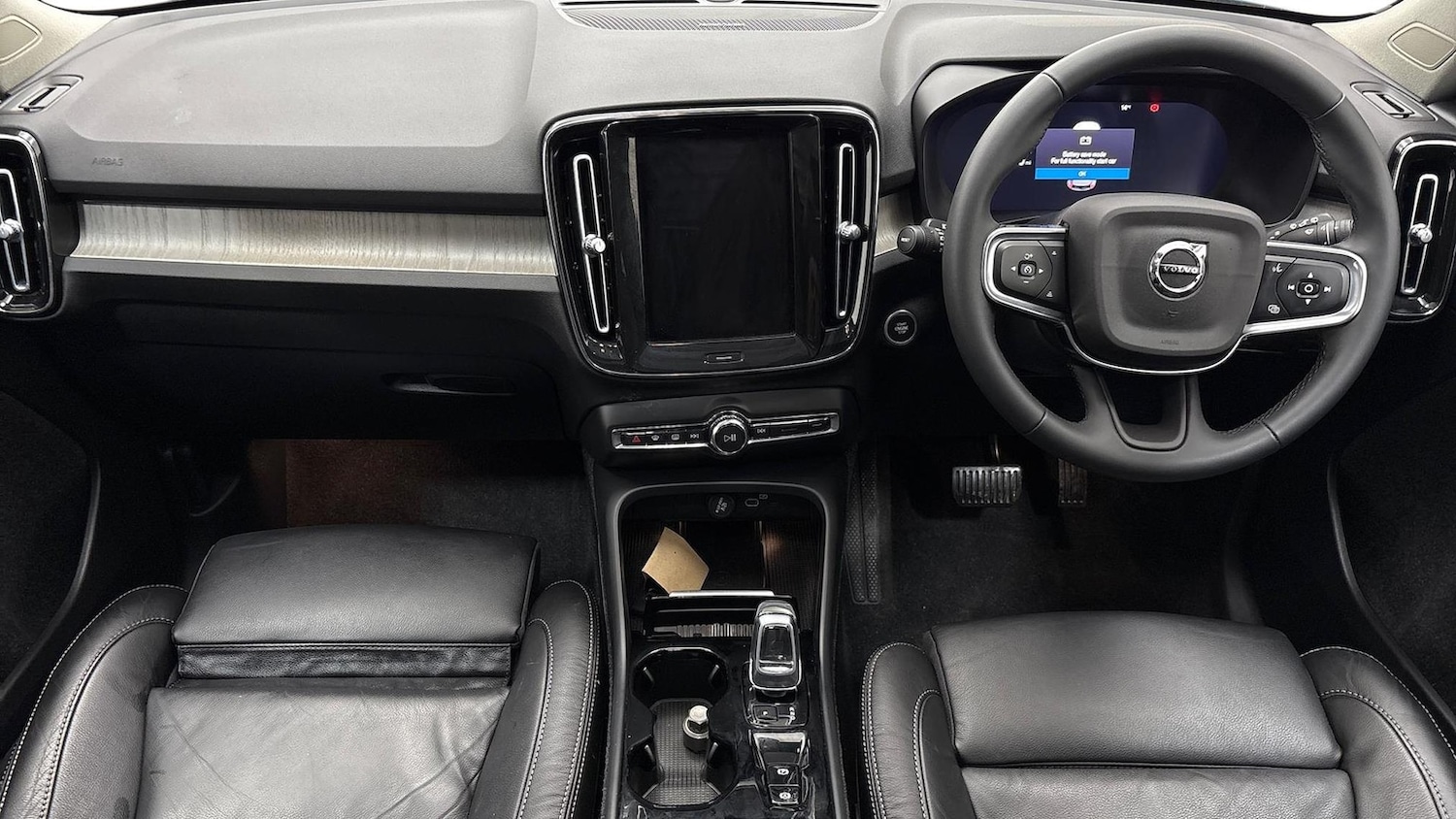 Used Volvo XC40 2022 for sale - 76757434: Photo 9