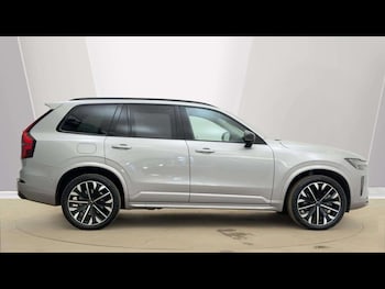 Used Volvo XC90 2025 for sale - 78554967: Photo
