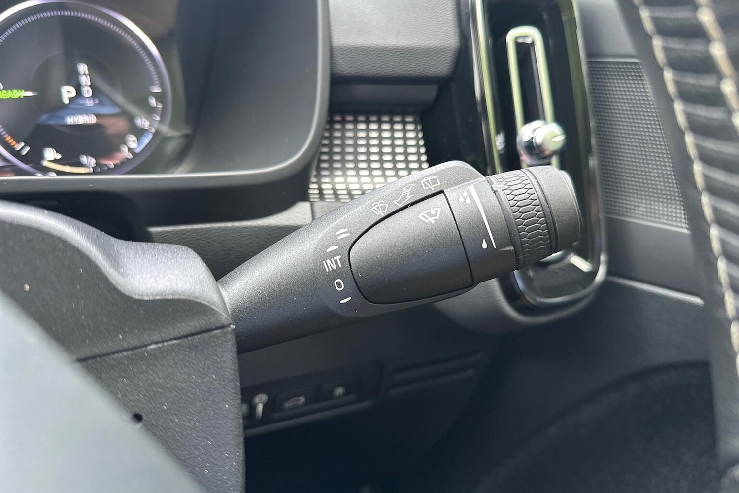 Used Volvo XC40 2021 for sale - 78192921: Photo 30