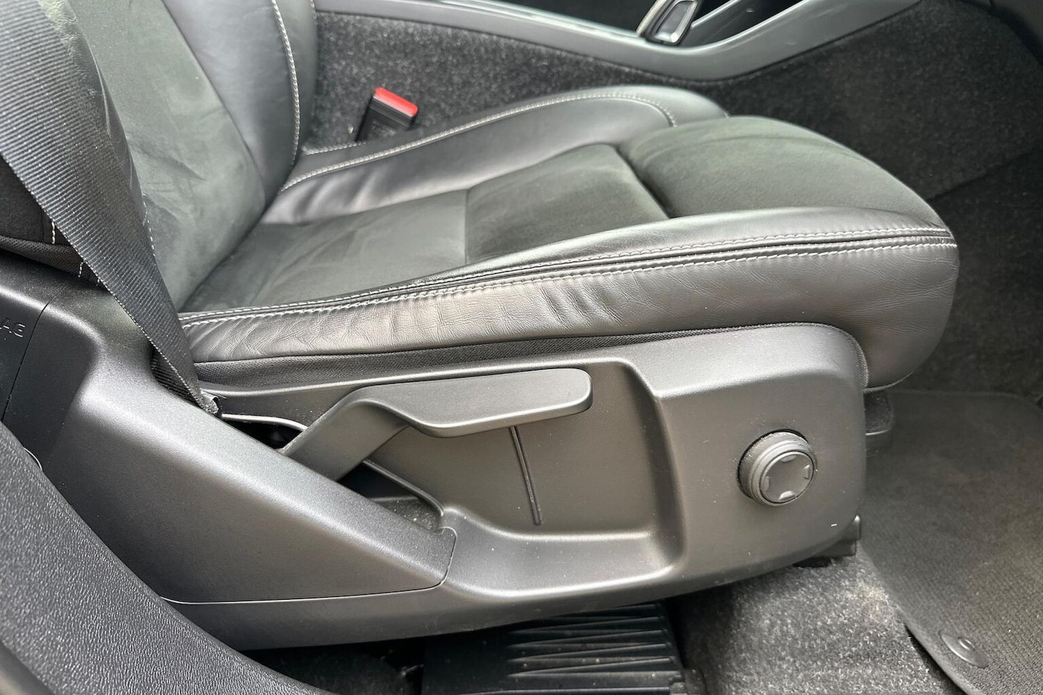 Used Volvo XC40 2021 for sale - 78192921: Photo 32