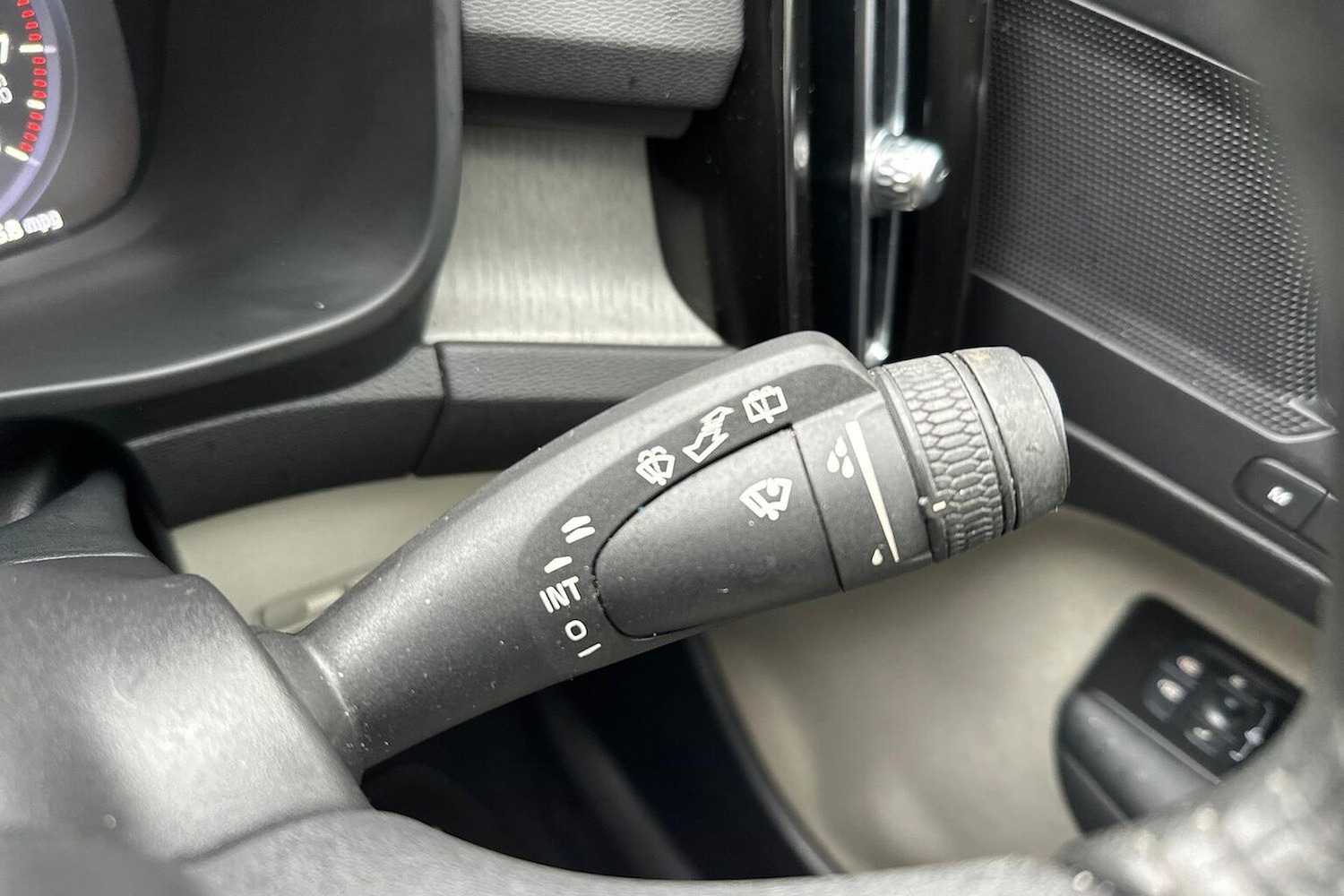Used Volvo XC40 2020 for sale - 76164965: Photo 27