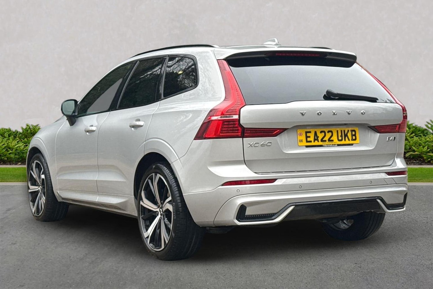 Used Volvo XC60 2022 for sale - 78219627: Photo 2