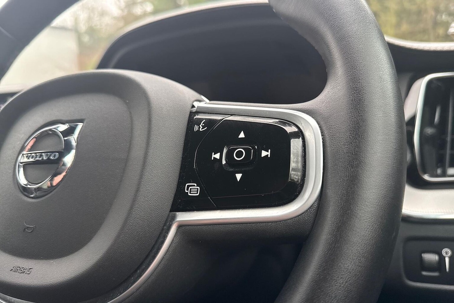 Used Volvo XC60 2022 for sale - 78219627: Photo 28