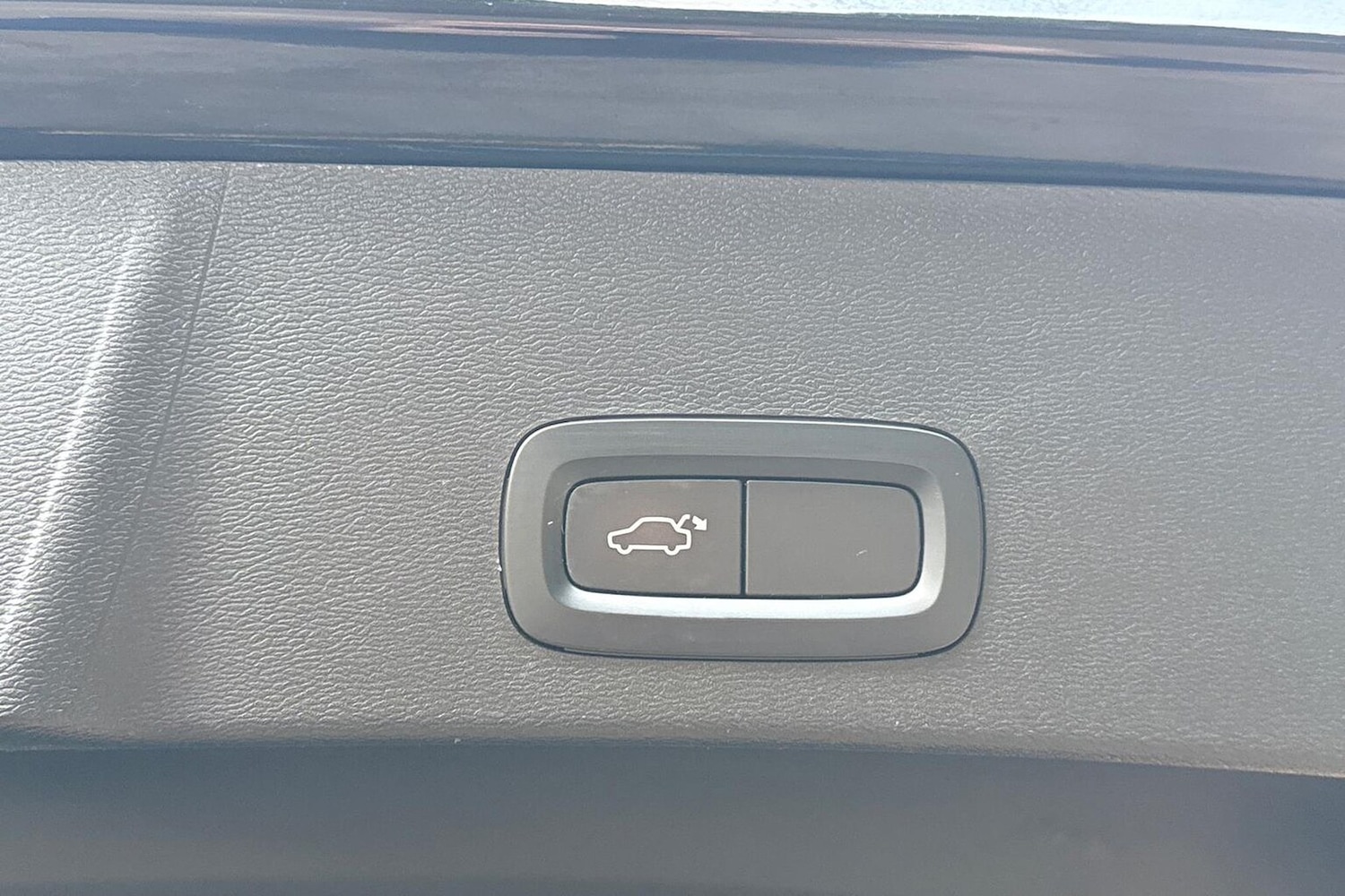 Used Volvo XC40 2020 for sale - 76778307: Photo 28