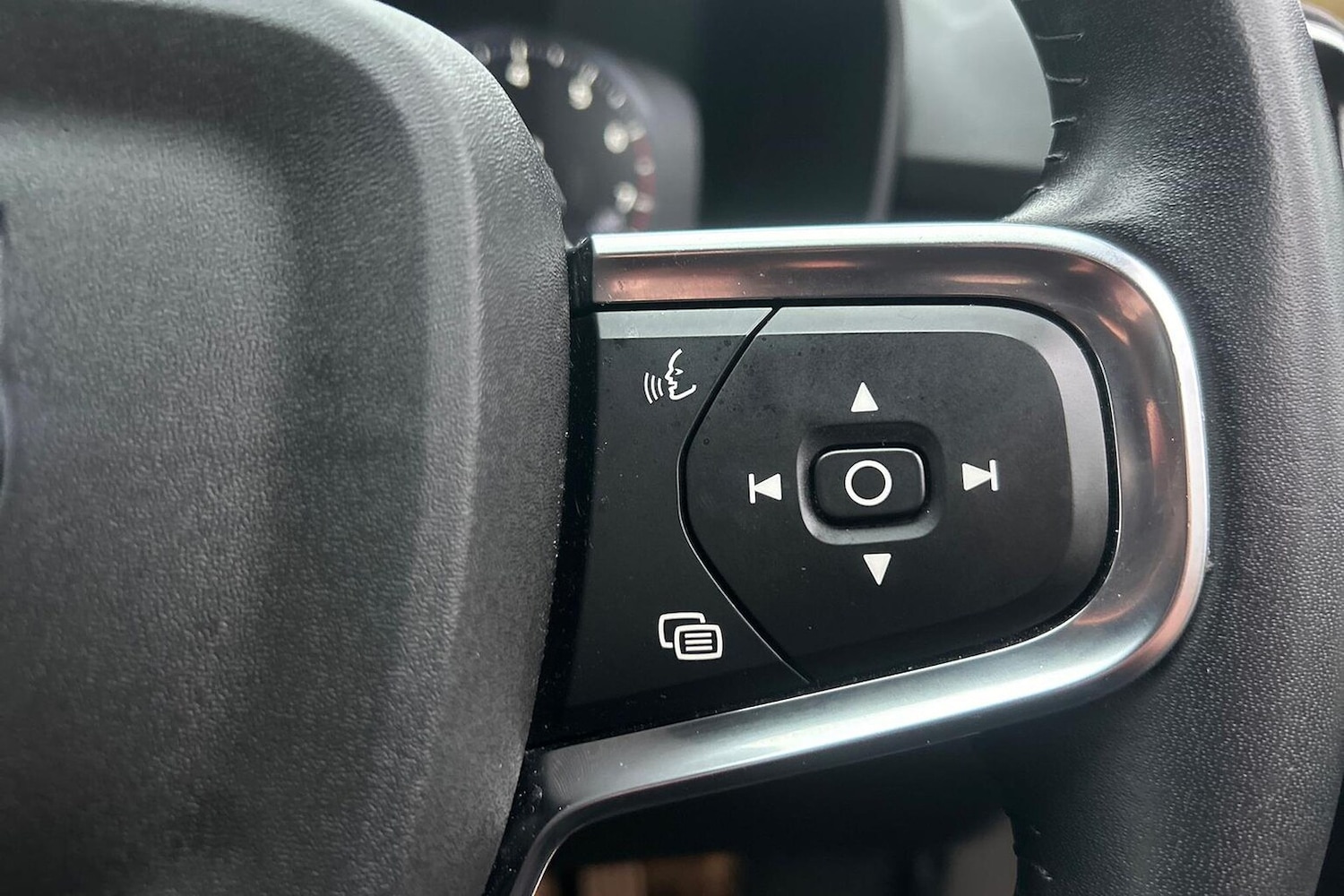 Used Volvo XC40 2020 for sale - 76979918: Photo 27