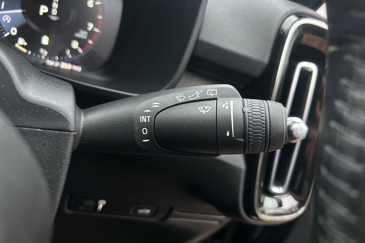 Used Volvo XC40 2020 for sale - 76979918: Photo 29