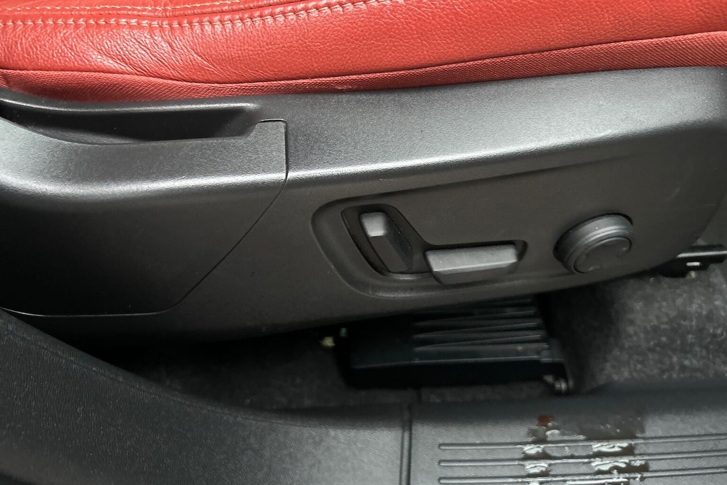 Used Volvo XC40 2020 for sale - 76979918: Photo 30