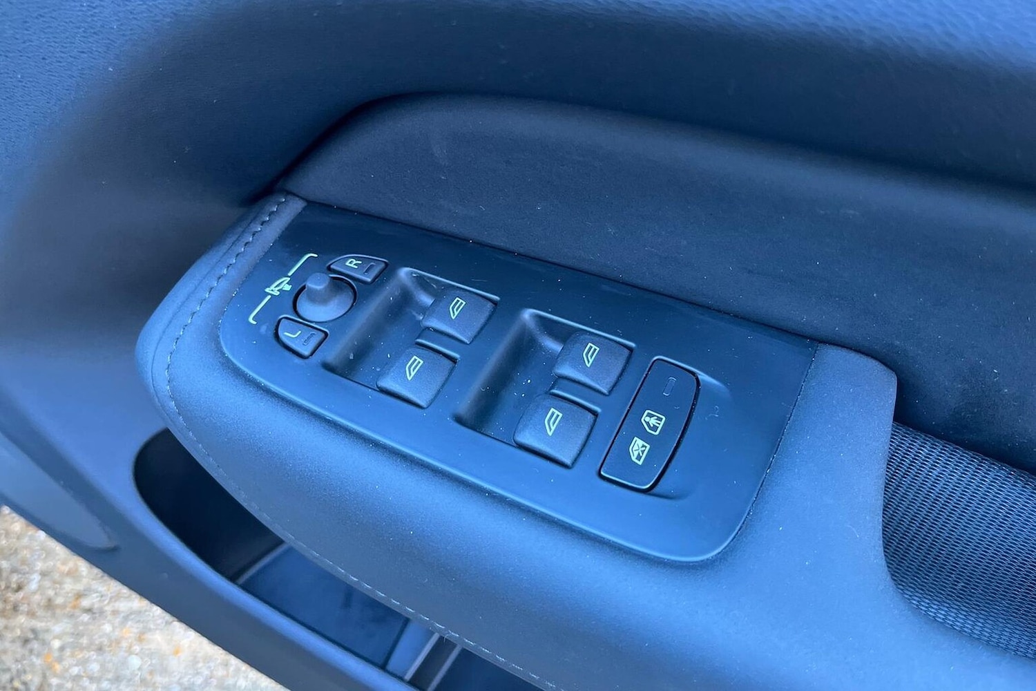 Used Volvo XC60 2025 for sale - 77888670: Photo 21