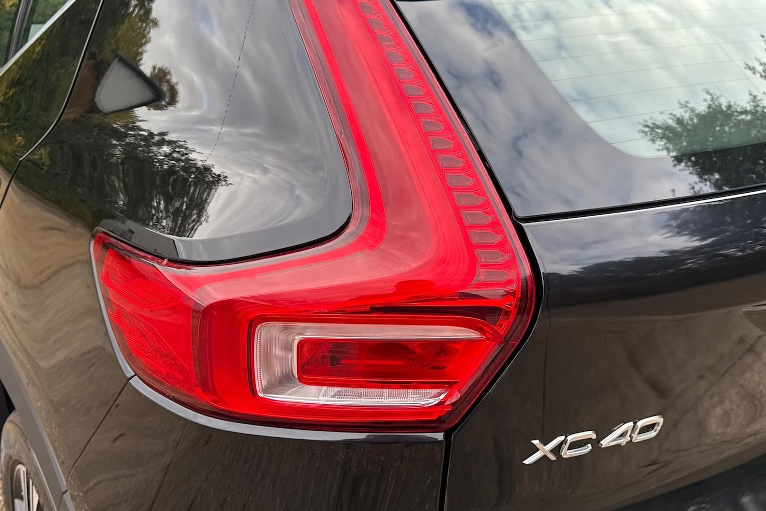 Used Volvo XC40 2020 for sale - 76951221: Photo 32