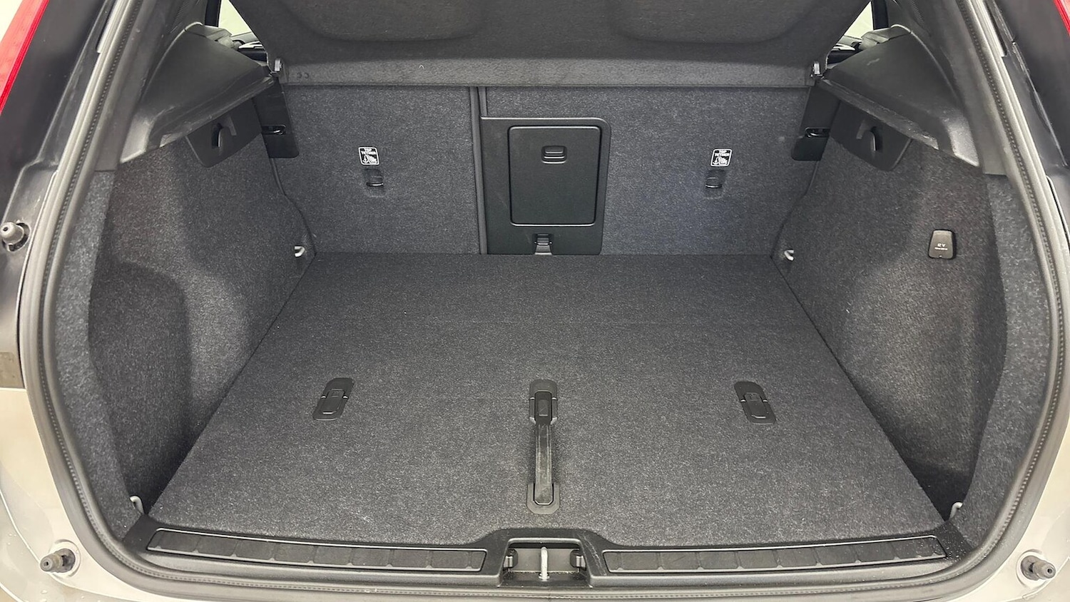 Used Volvo XC40 2025 for sale - 76413922: Photo 10