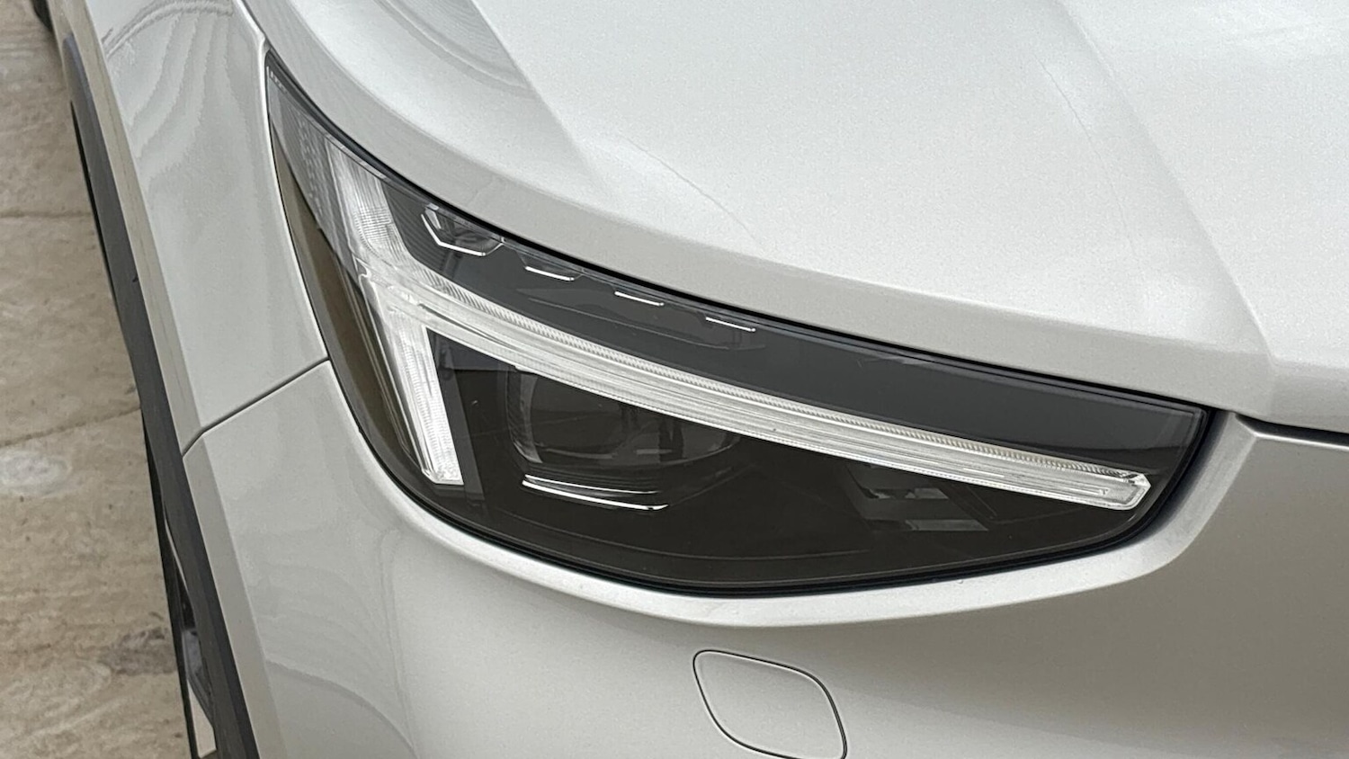 Used Volvo XC40 2025 for sale - 76413922: Photo 18