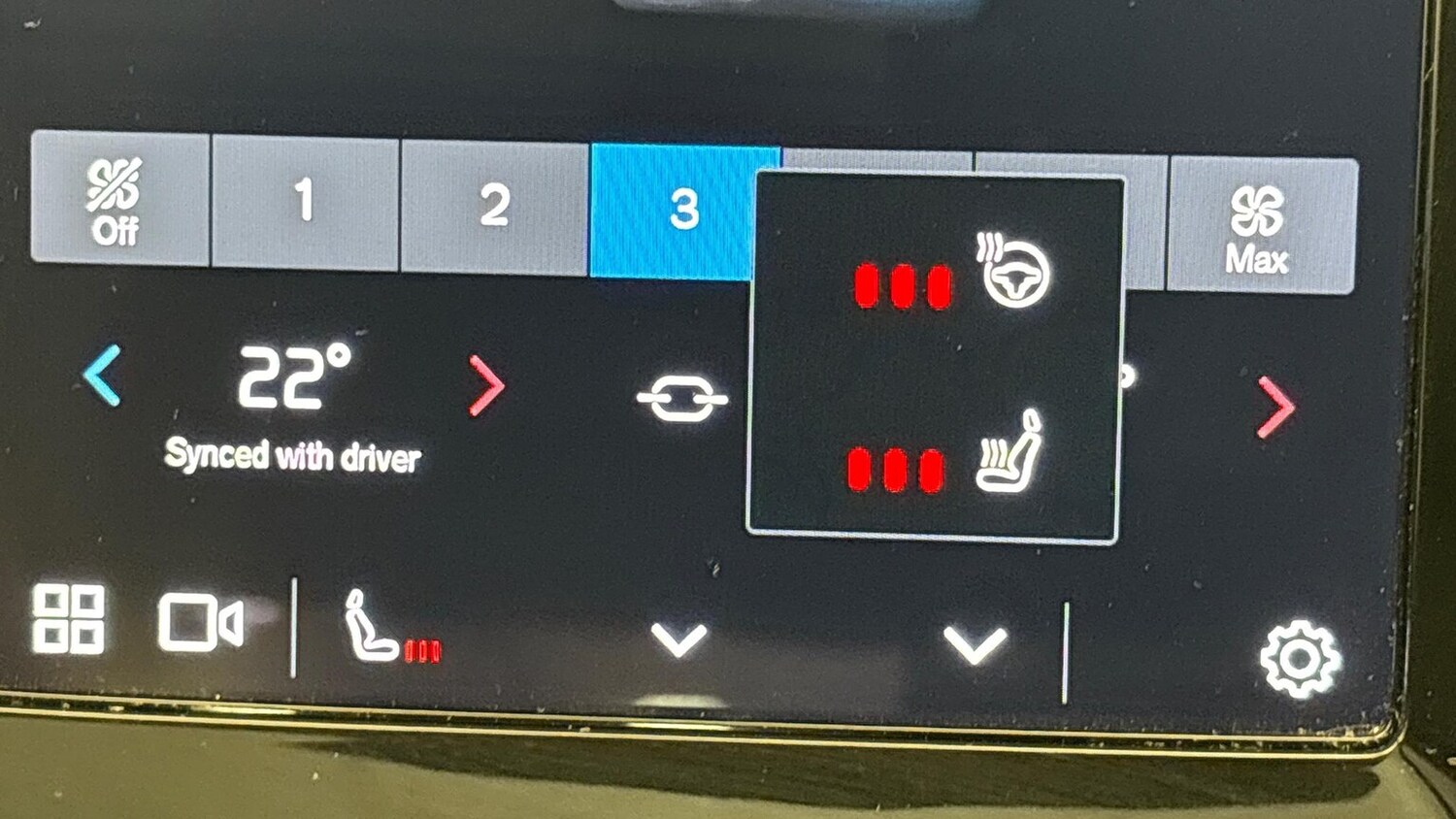 Used Volvo XC40 2025 for sale - 76413922: Photo 35