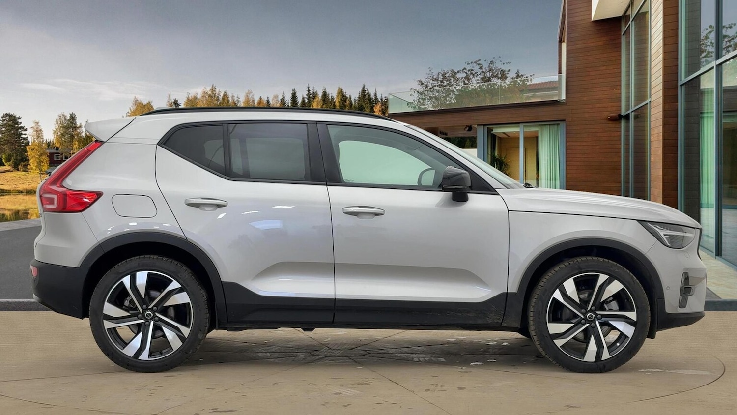 Used Volvo XC40 2025 for sale - 76413922: Photo 37