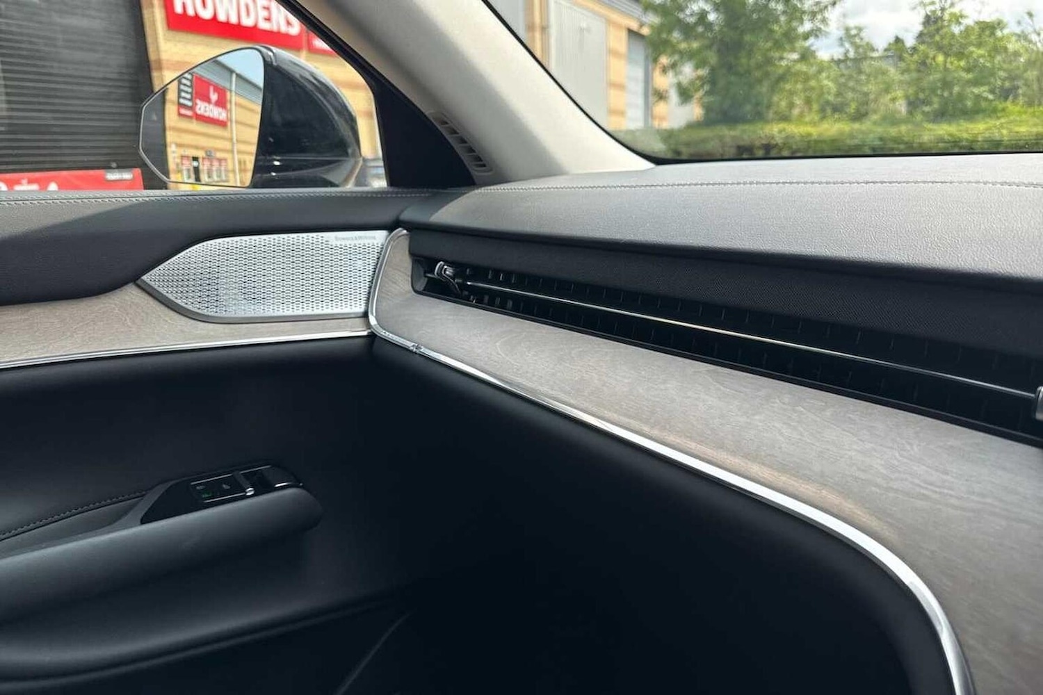 Used Volvo EX90 2025 for sale - 77012381: Photo 26