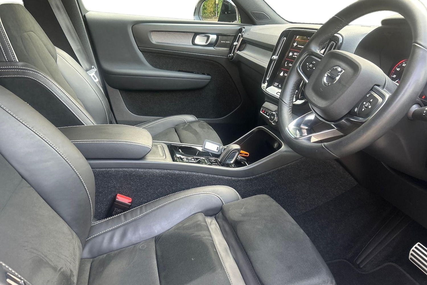 Used Volvo XC40 2022 for sale - 76046013: Photo 15