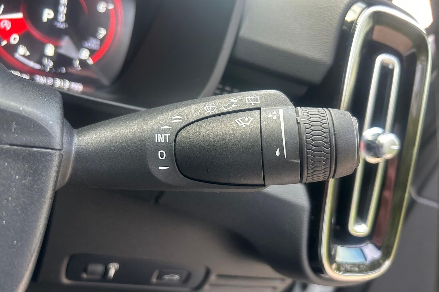 Used Volvo XC40 2022 for sale - 76046013: Photo 29