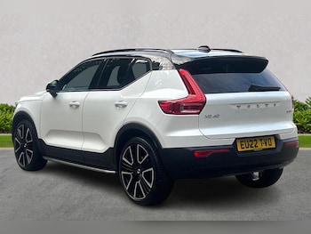 Used Volvo XC40 2022 for sale - 76046013: Photo 2