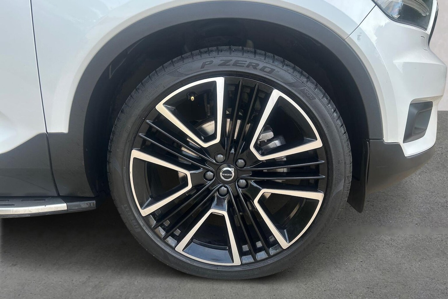 Used Volvo XC40 2022 for sale - 76046013: Photo 6
