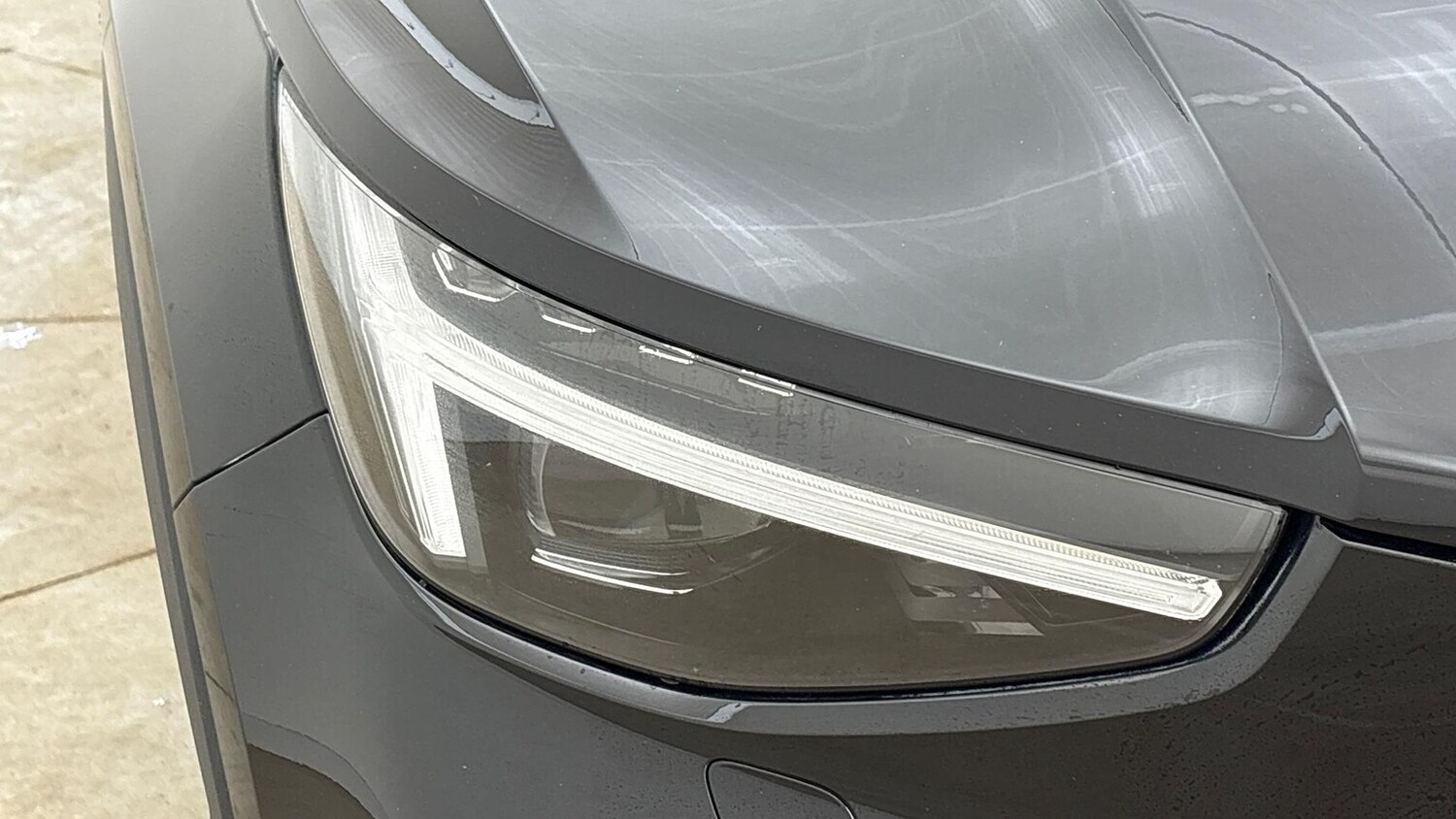 Used Volvo XC40 2024 for sale - 76628169: Photo 17