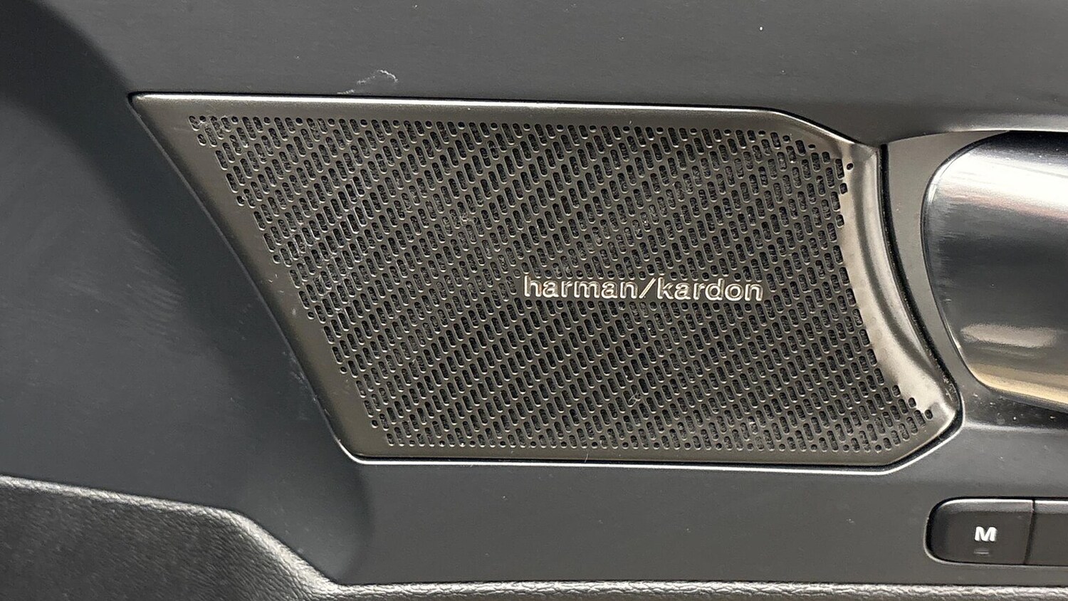 Used Volvo XC40 2024 for sale - 76628169: Photo 22