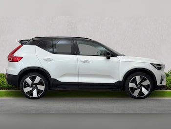 Used Volvo XC40 2022 for sale - 76437278: Photo