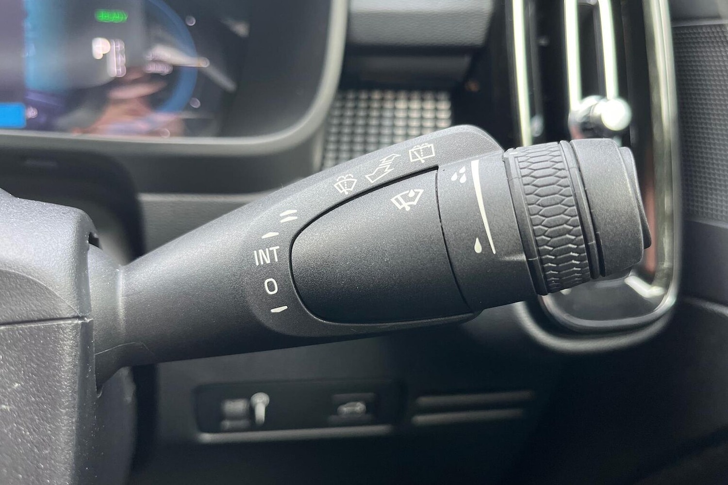 Used Volvo XC40 2021 for sale - 76005822: Photo 28