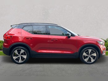 Used Volvo XC40 2021 for sale - 76005822: Photo