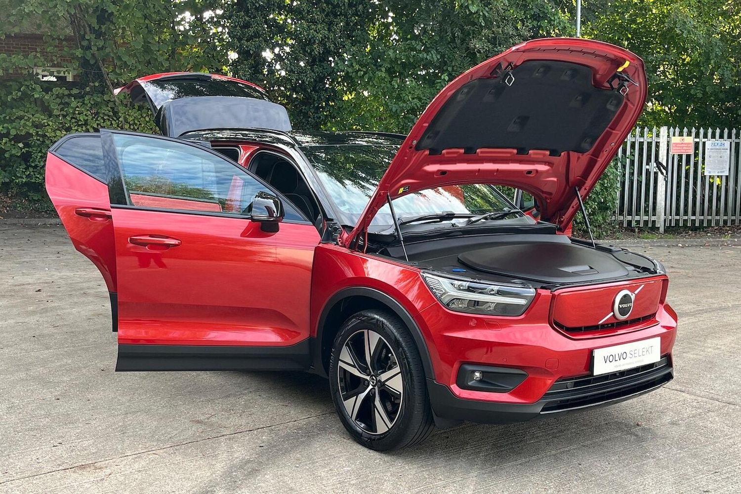 Used Volvo XC40 2021 for sale - 76005822: Photo 40