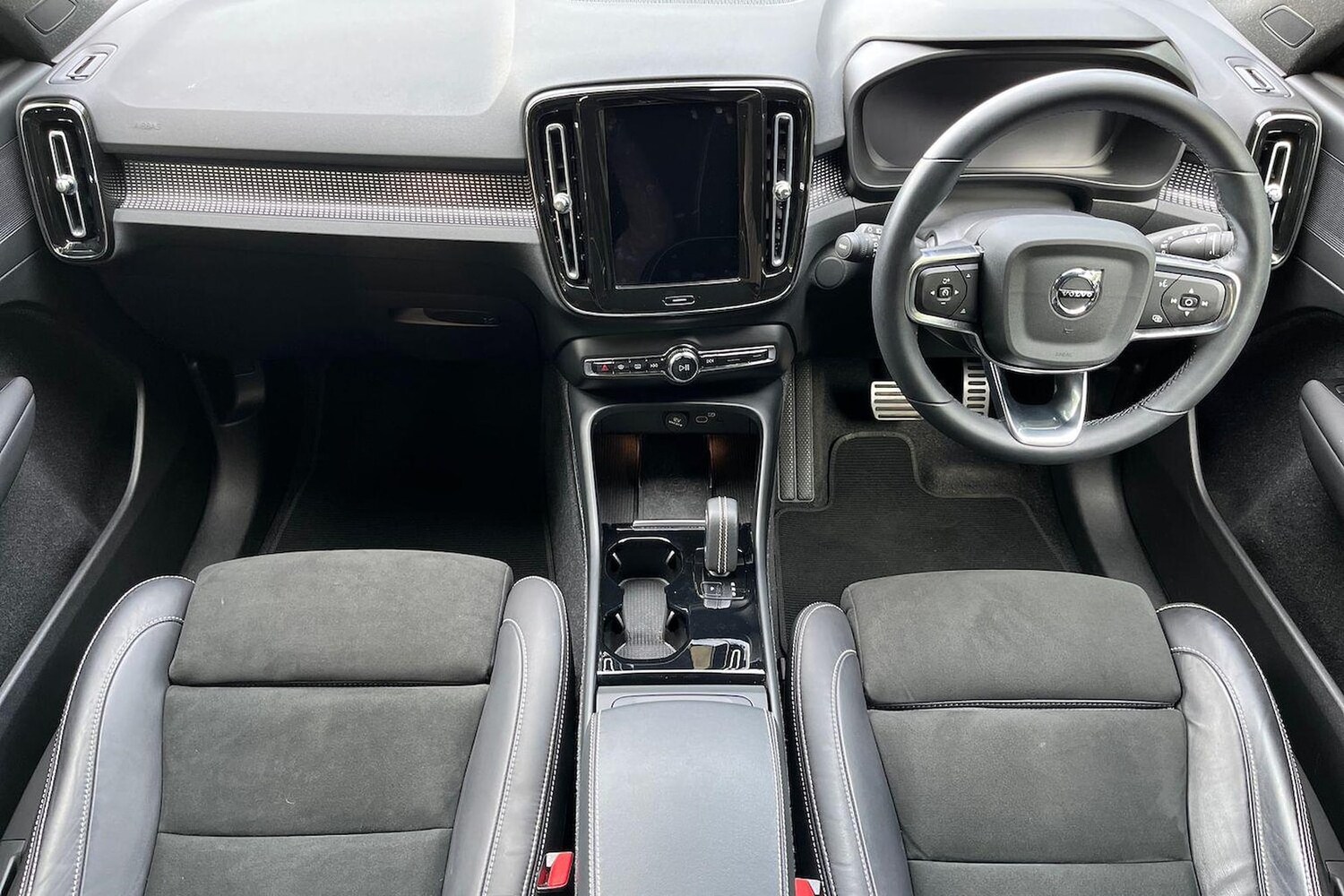 Used Volvo XC40 2021 for sale - 76005822: Photo 8